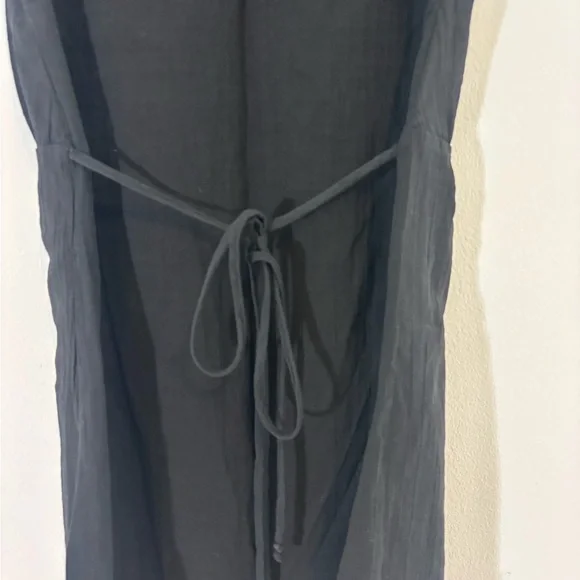 Mossimo Women’s Medium Sleevless Black Top Blouse Business Casual Summer Cotton - Picture 5 of 6